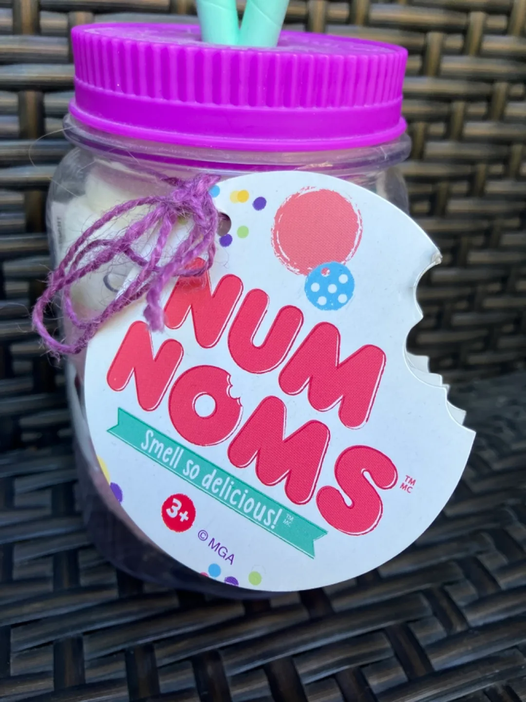 Num Noms Plushie in a Cup image indicator(2)