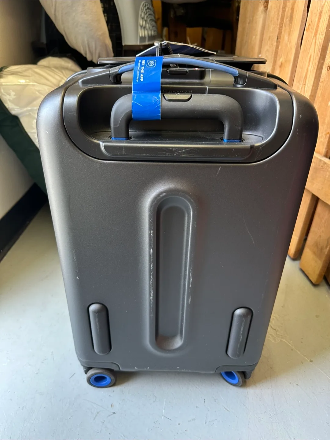 Bluesmart Carry-On Suitcase image indicator(3)