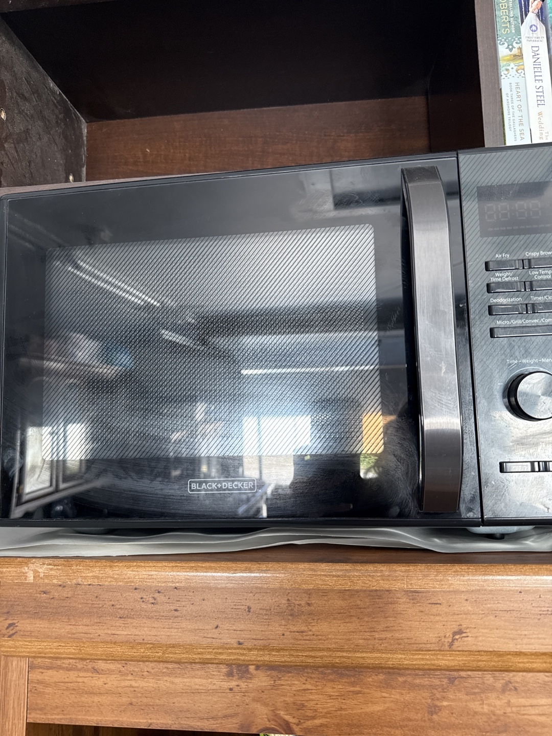 BLACK+DECKER Microwave Oven
