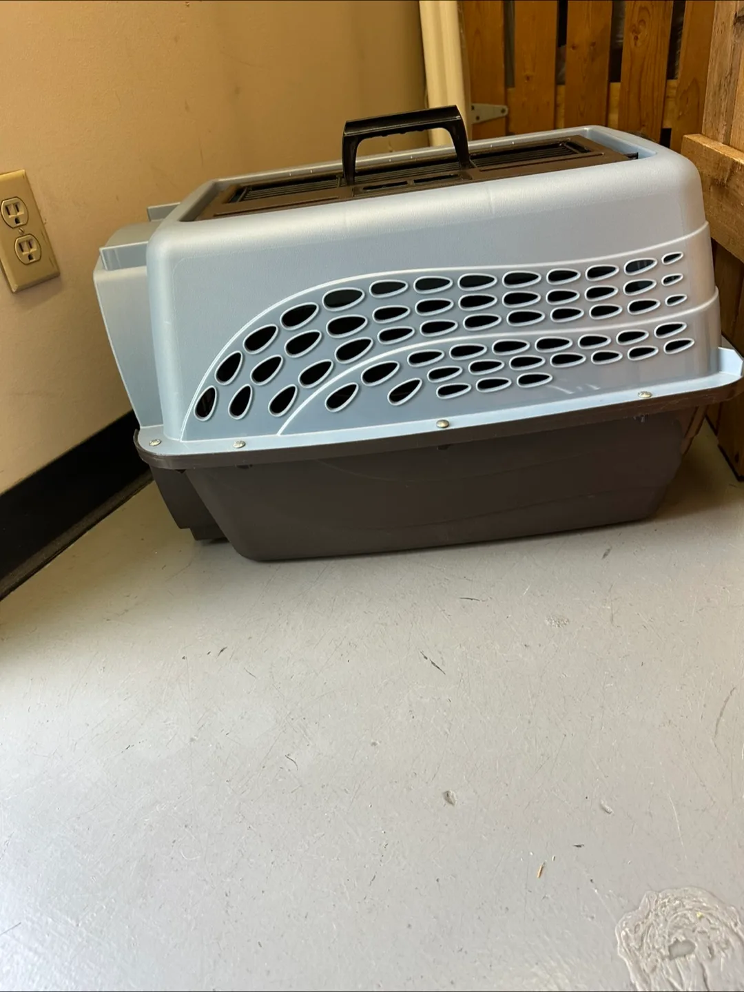 Pet Carrier image indicator(2)