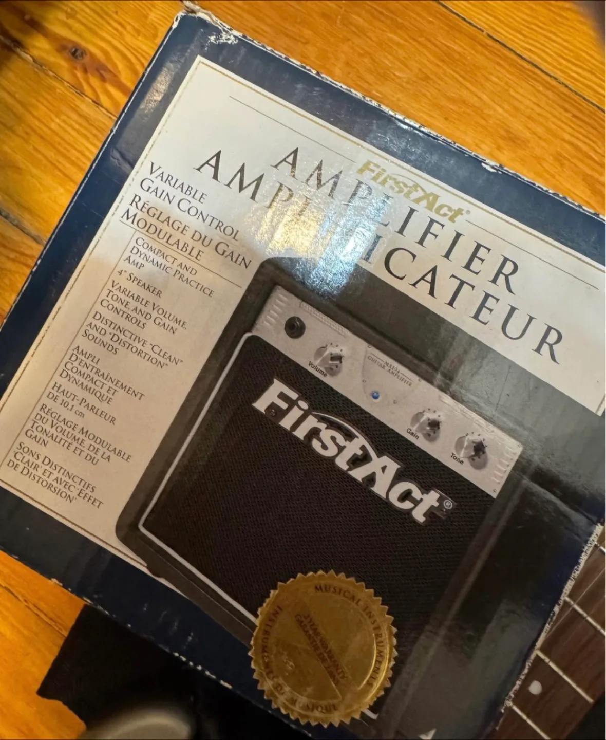 Bridgecraft Electric Guitar w/ Amplifier image indicator(3)