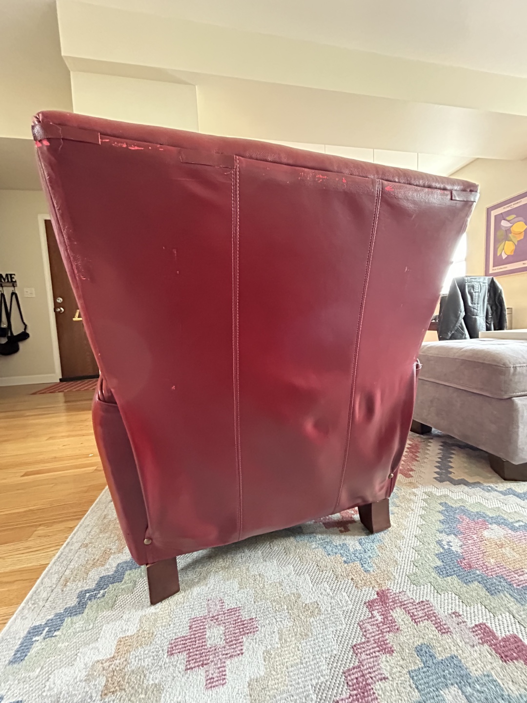 Red Leather Recliner - photo 4