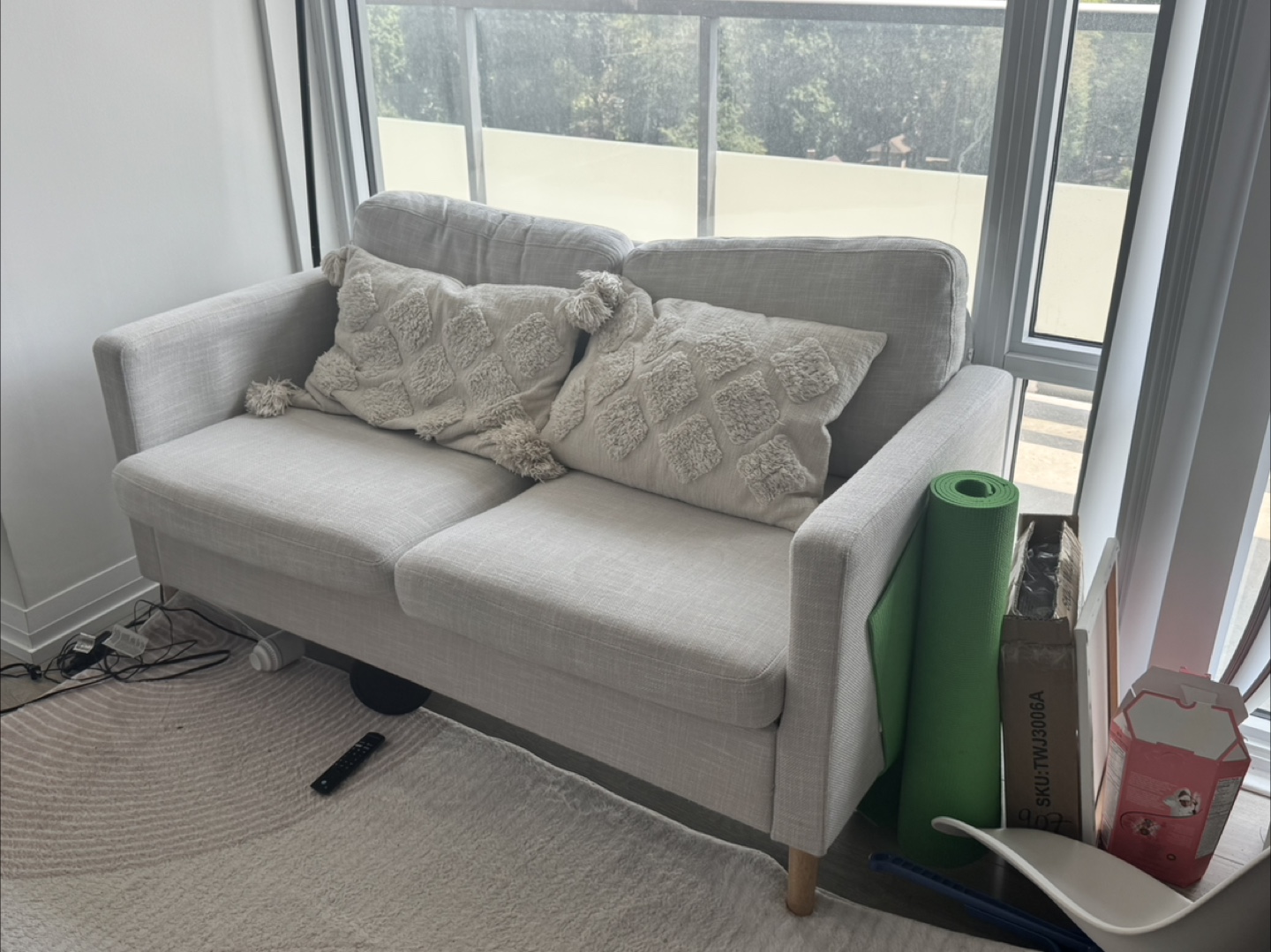 moving sale! Cream White Loveseat - photo 2