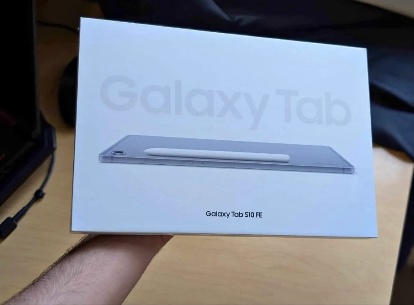 Samsung Galaxy Tab S10 FE Tablet 128gb 8gb ram thumbnail