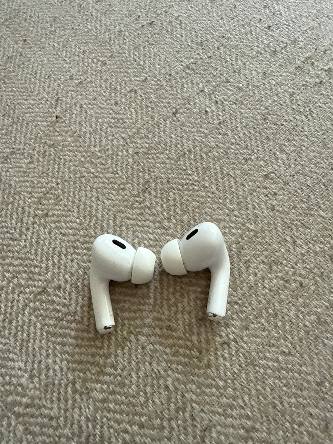 AirPods Pro (No Box) - Great Condition, Fully Working image indicator(2)