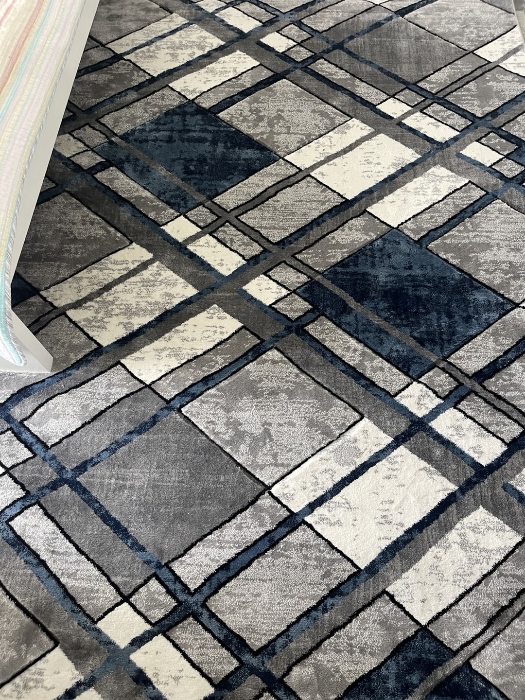 MIDAS Accents Ibiza Carving Rug - photo 3