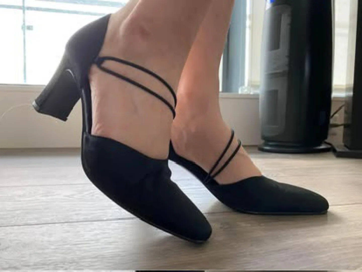 Black Heels by Mantles W7.5 image indicator(7)