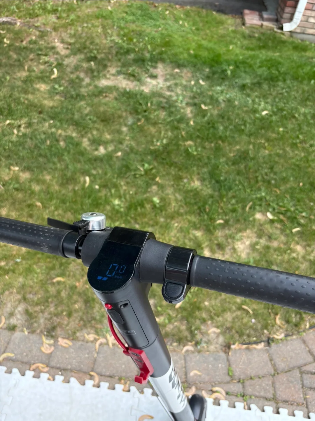 Go-Trax GXL V2 electric scooter image indicator(2)