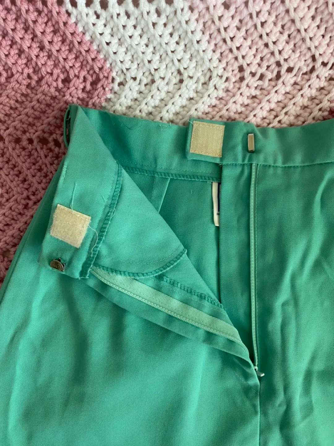 1970s mini skirt image indicator(4)