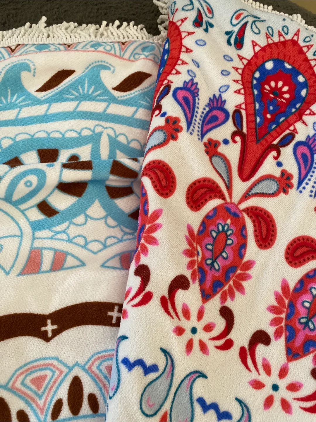 Pair of Circular Beach Towels/Blankets image indicator(3)