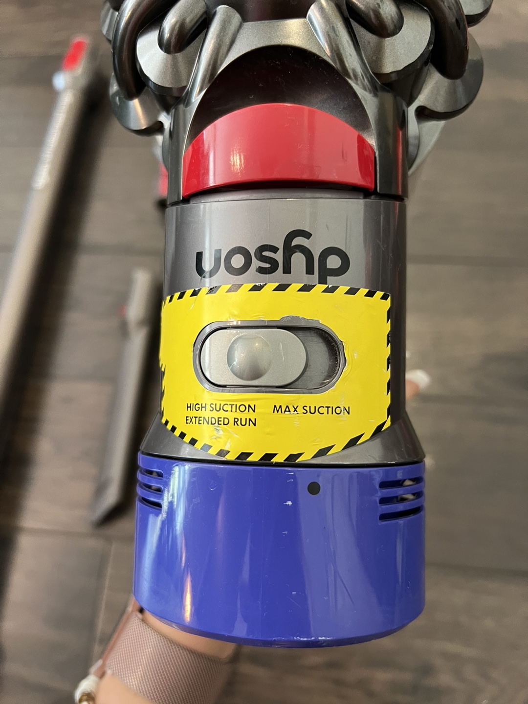 Dyson V7 Motorhead Origin Vacuum - photo 4