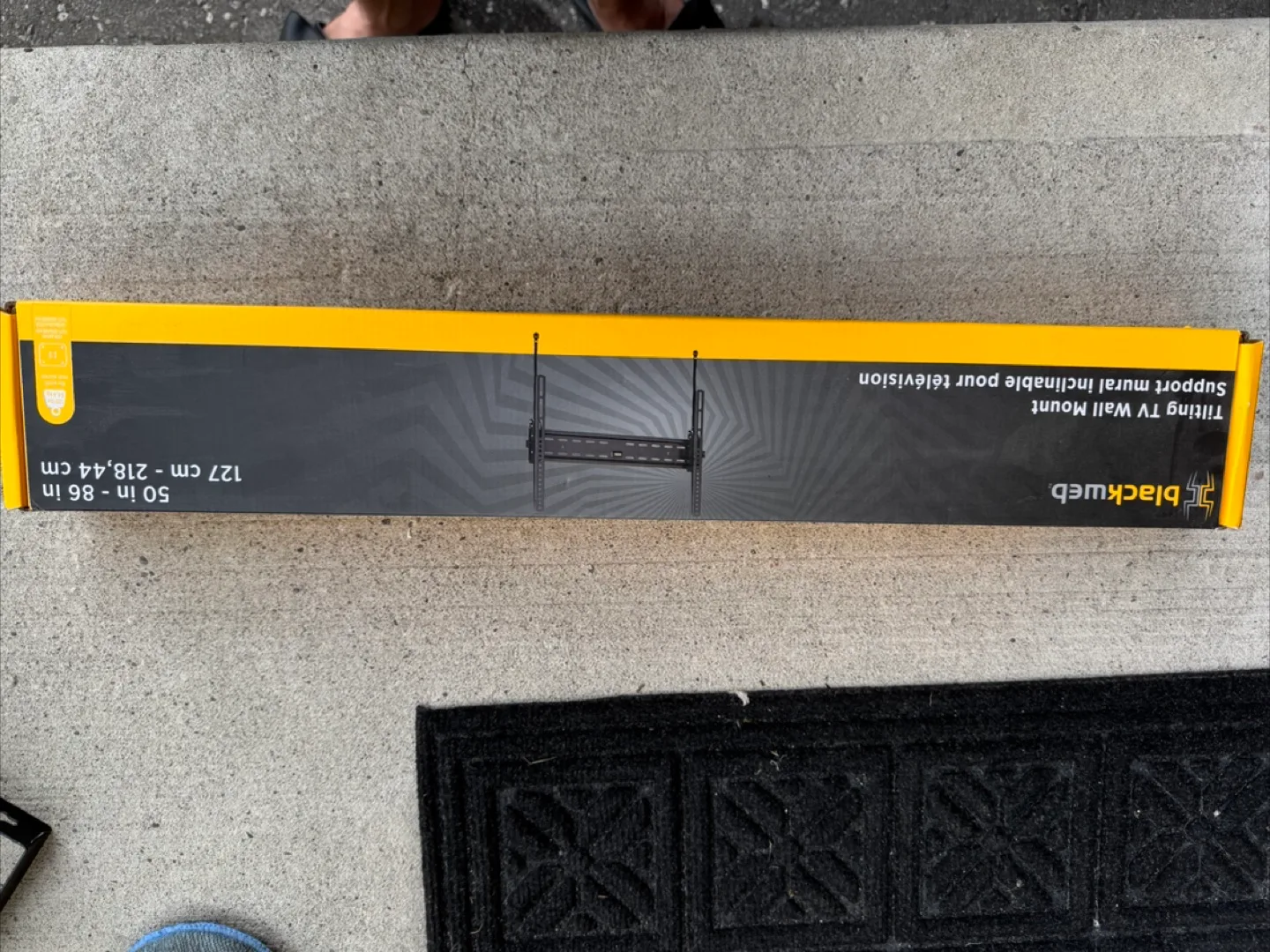 Blackweb Tilting TV Wall Mount thumbnail