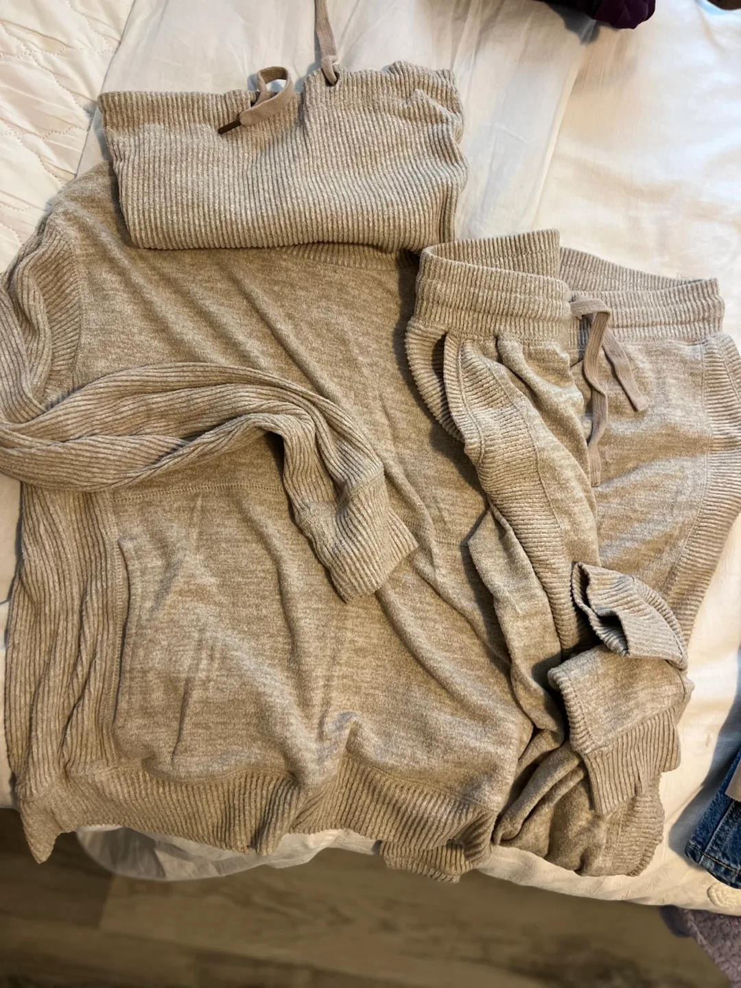 Loungewear Set thumbnail