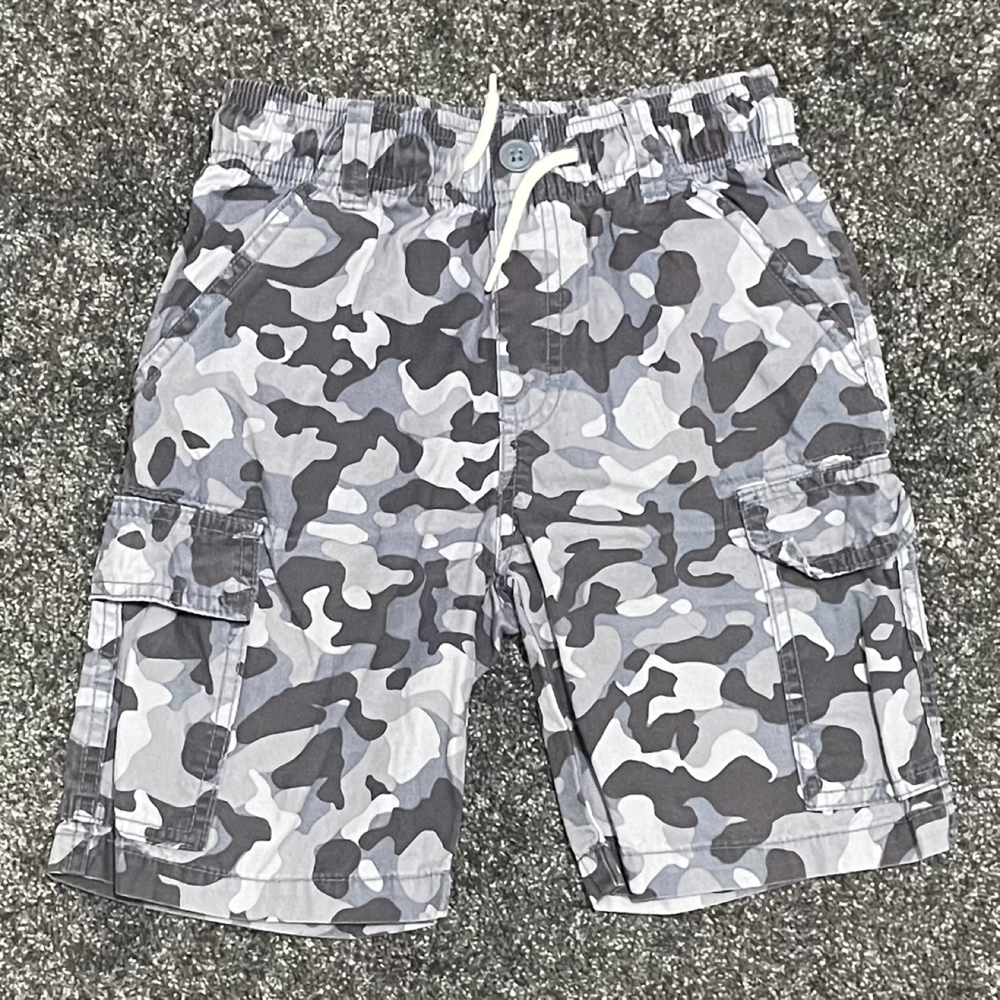 Boy’s Shorts Size 8 - photo 4