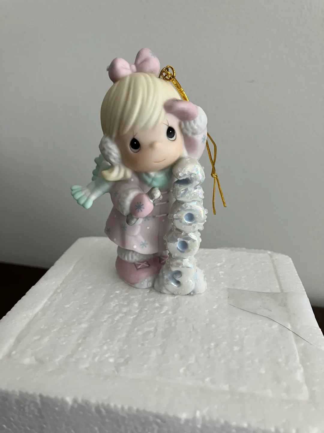 Precious moments thumbnail