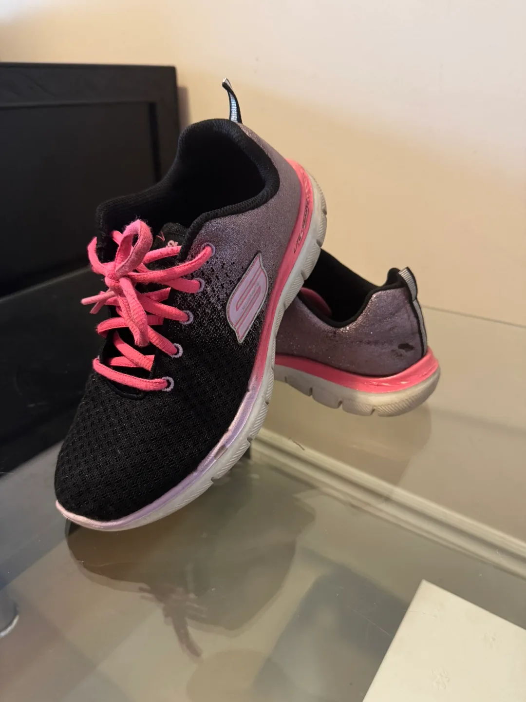 Skechers Athletic Shoes thumbnail