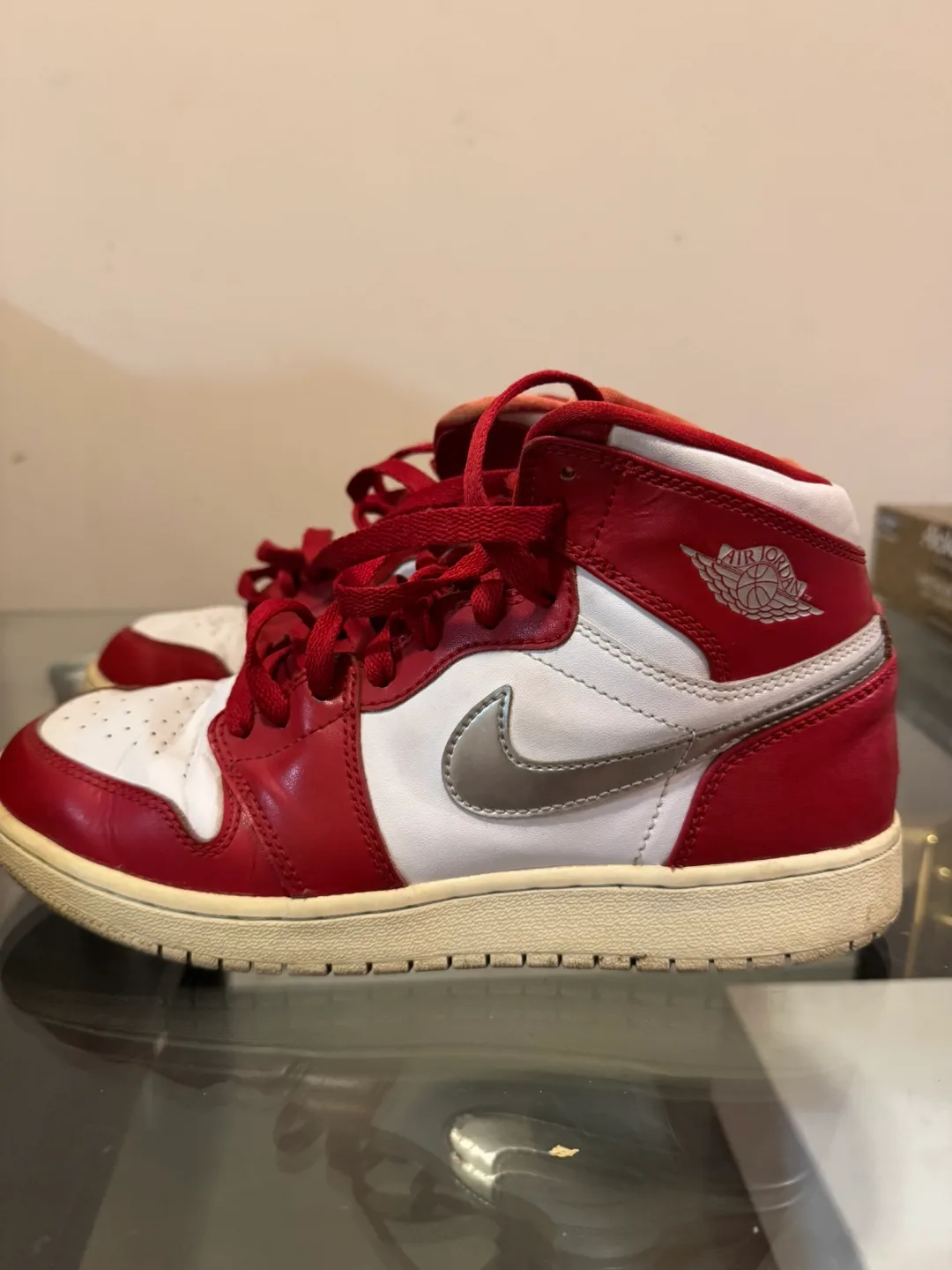 Air Jordan 1 High Retro Red and White Sneakers - Size 6.5Y thumbnail