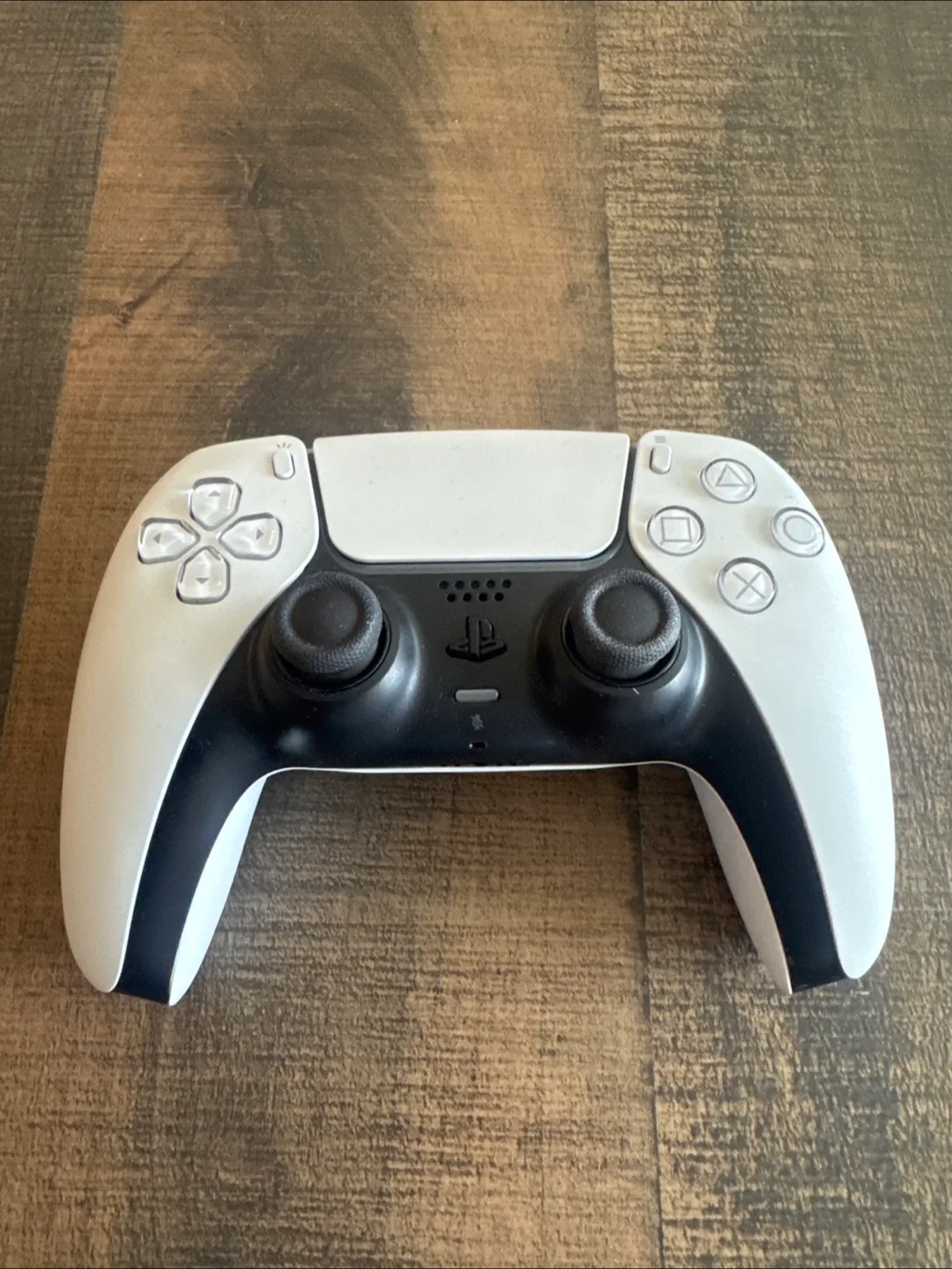 PlayStation 5 Wireless Controller thumbnail
