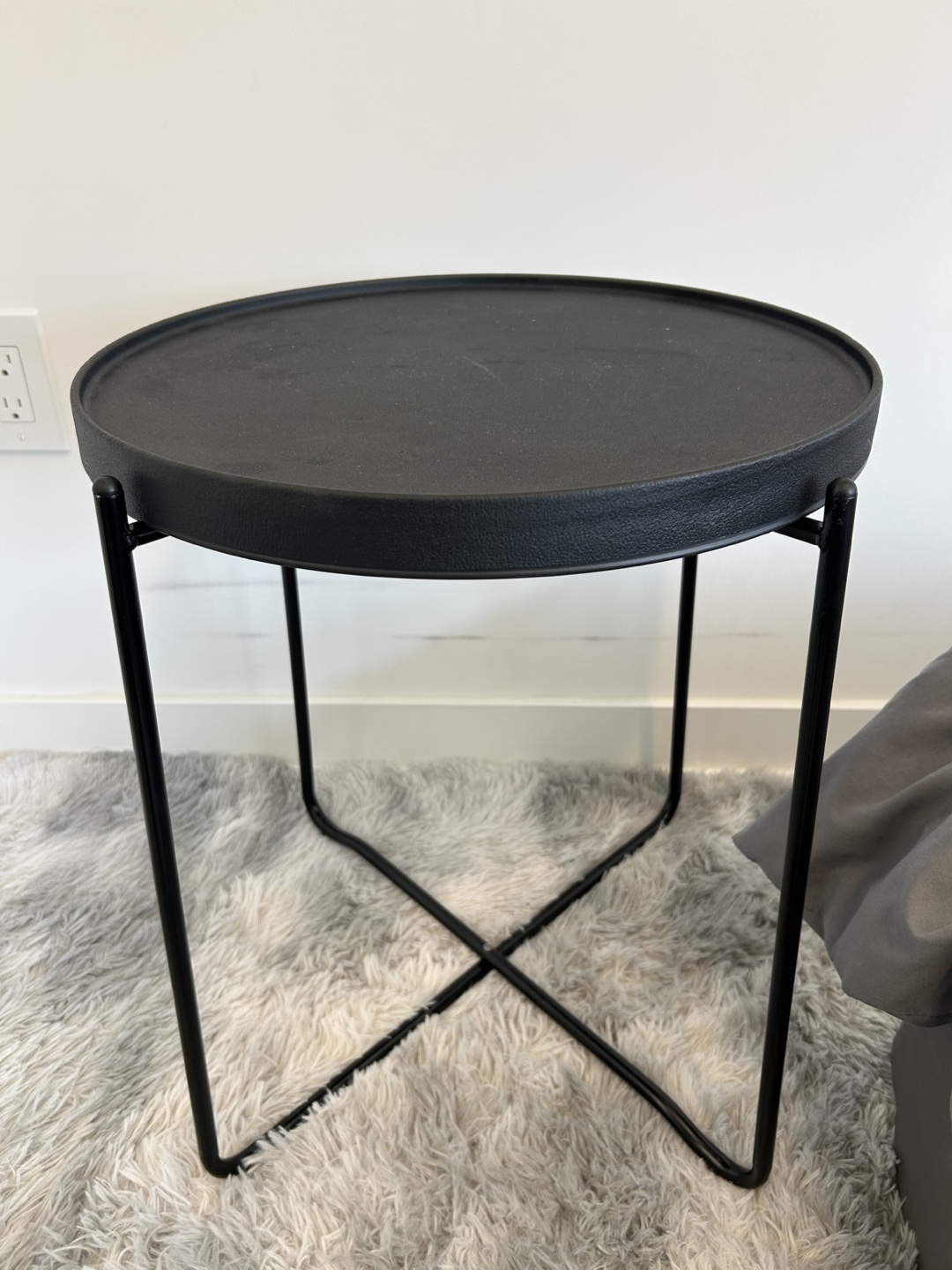 Black Round Side Table