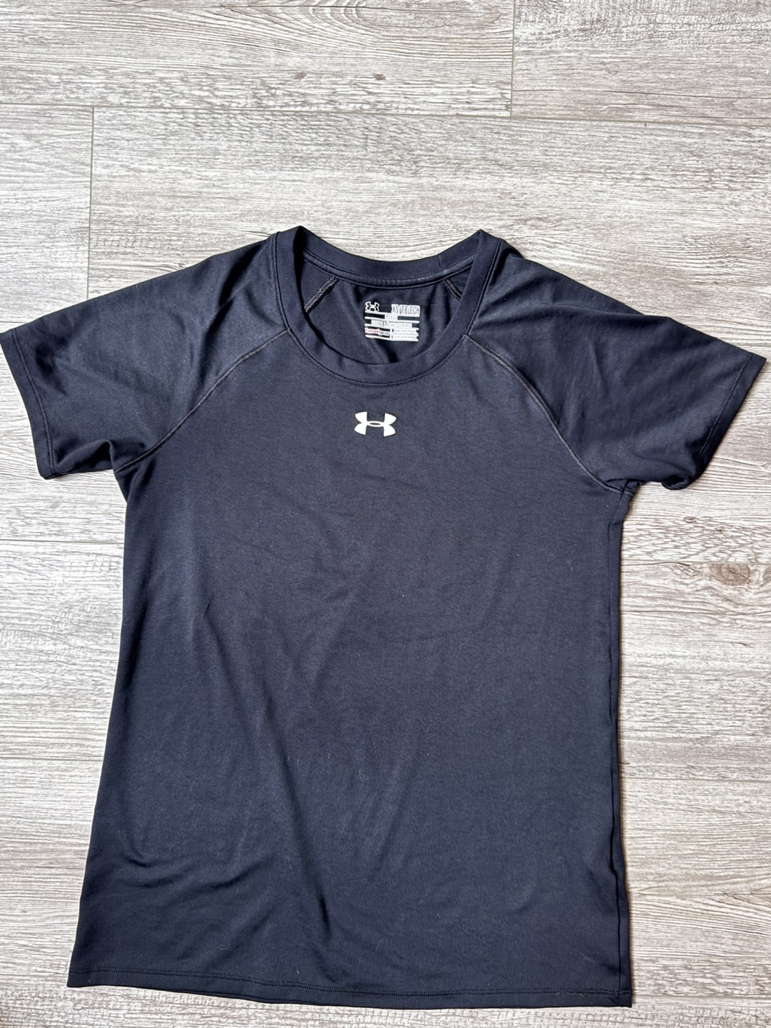 Under Armour Black Athletic Shirt