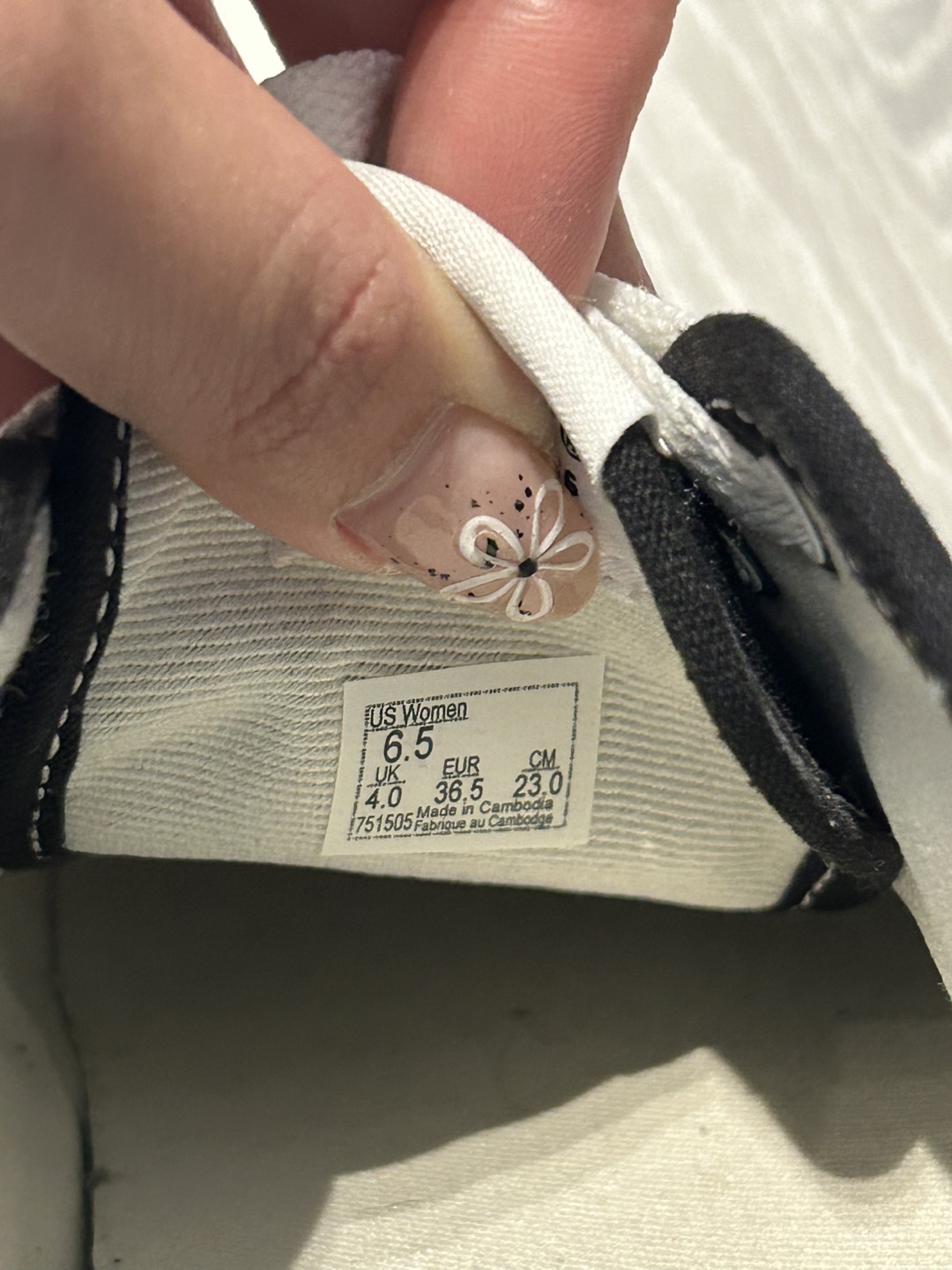 Vans Black and White Sneakers - photo 2