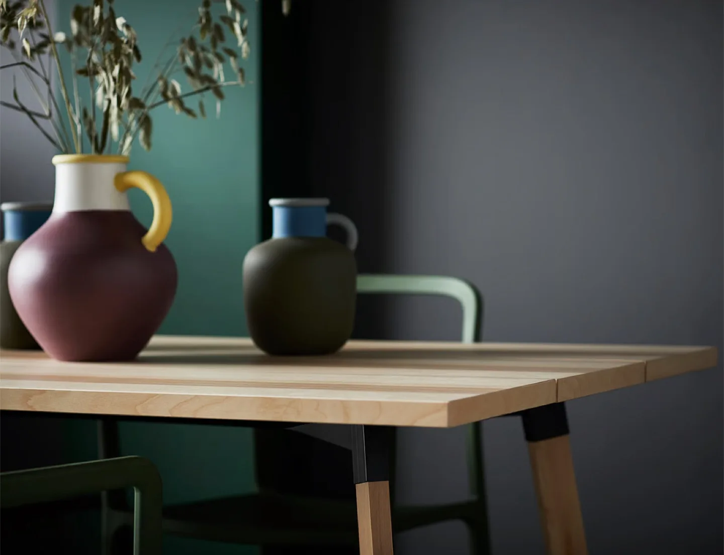 Dining Table NEW IN THE BOX thumbnail