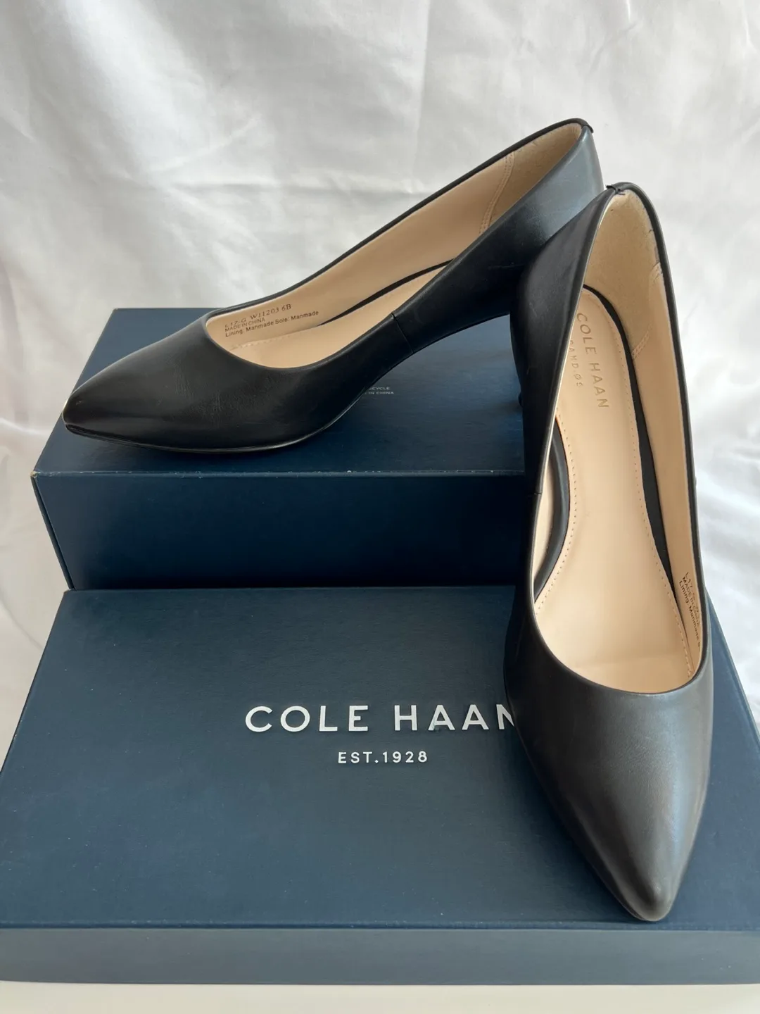 NEW Cole Haan Quincy Pumps Size 6 thumbnail