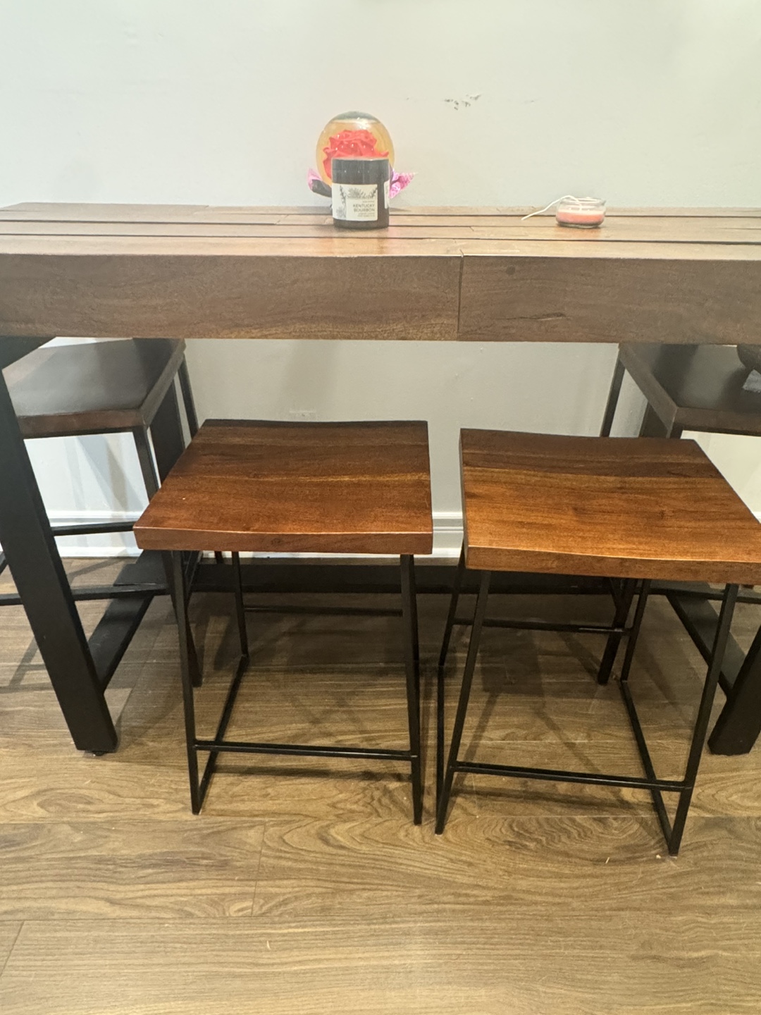 Structube Pacifica Bar Table with Stools - photo 4