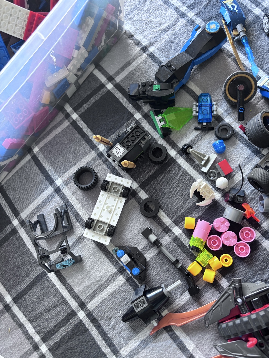 Mixed Lego Pieces