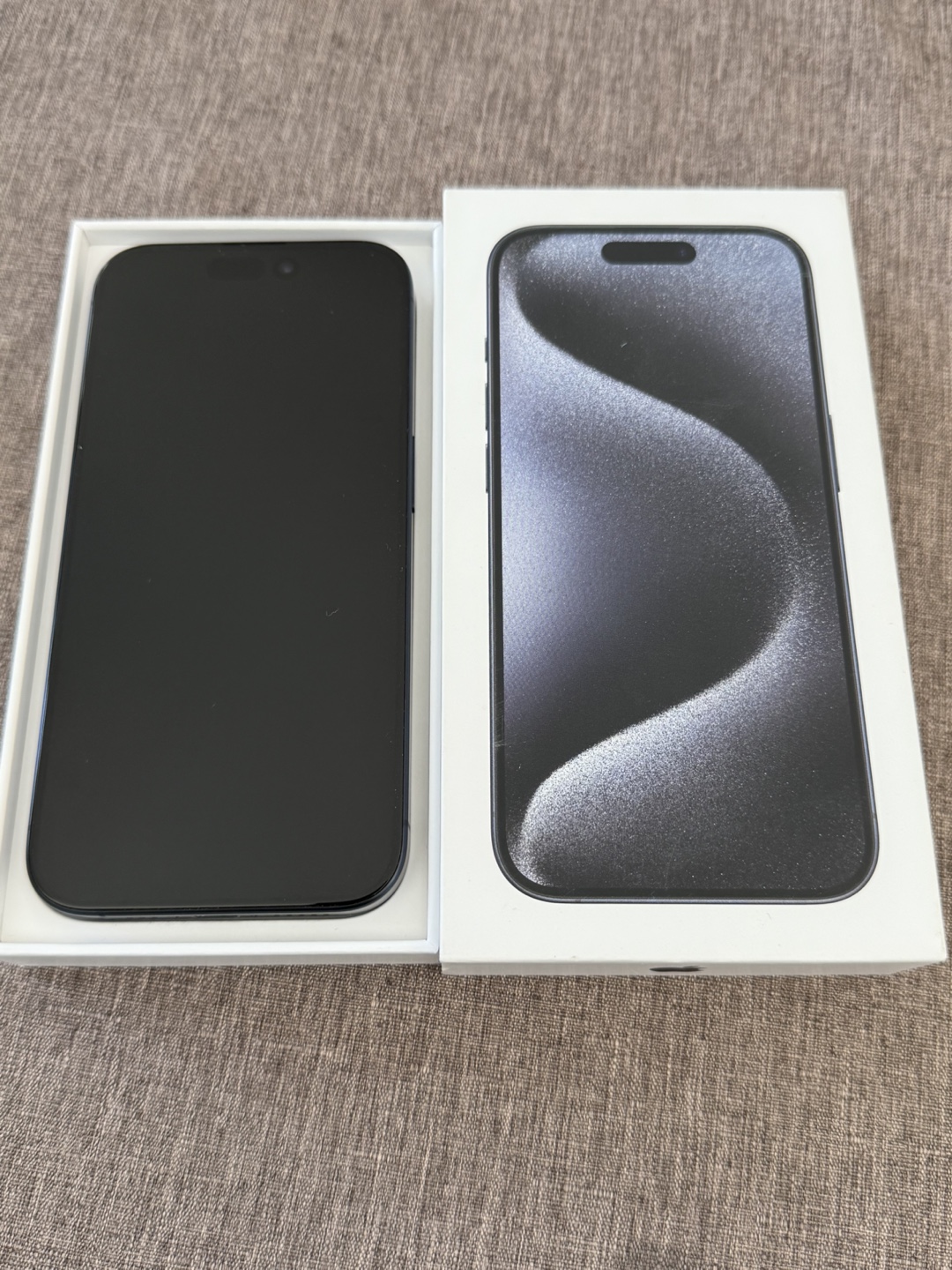 iPhone 15 Pro Blue Titanium – 256GB - photo 2