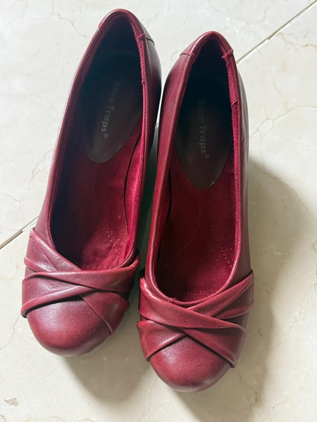 Bare Traps Burgundy Wedge Heels thumbnail