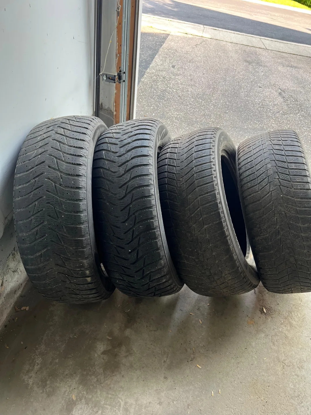 16” winter tires for sale 215/60 R16 image indicator(9)