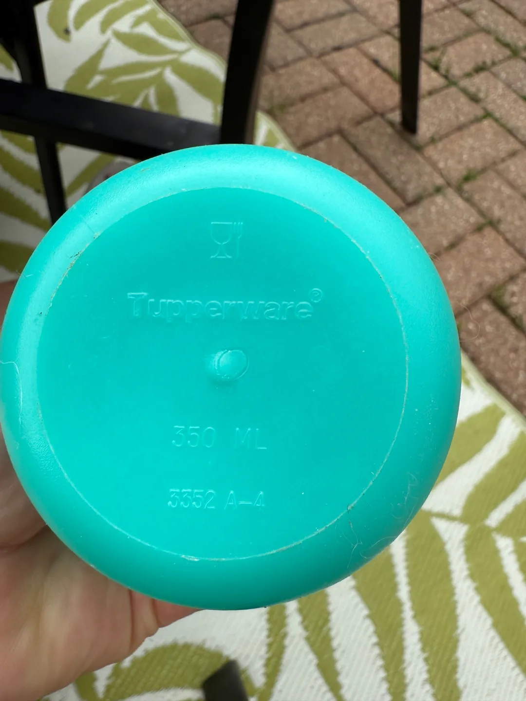 Tupperware Vinegar and Oil Bottles image indicator(2)