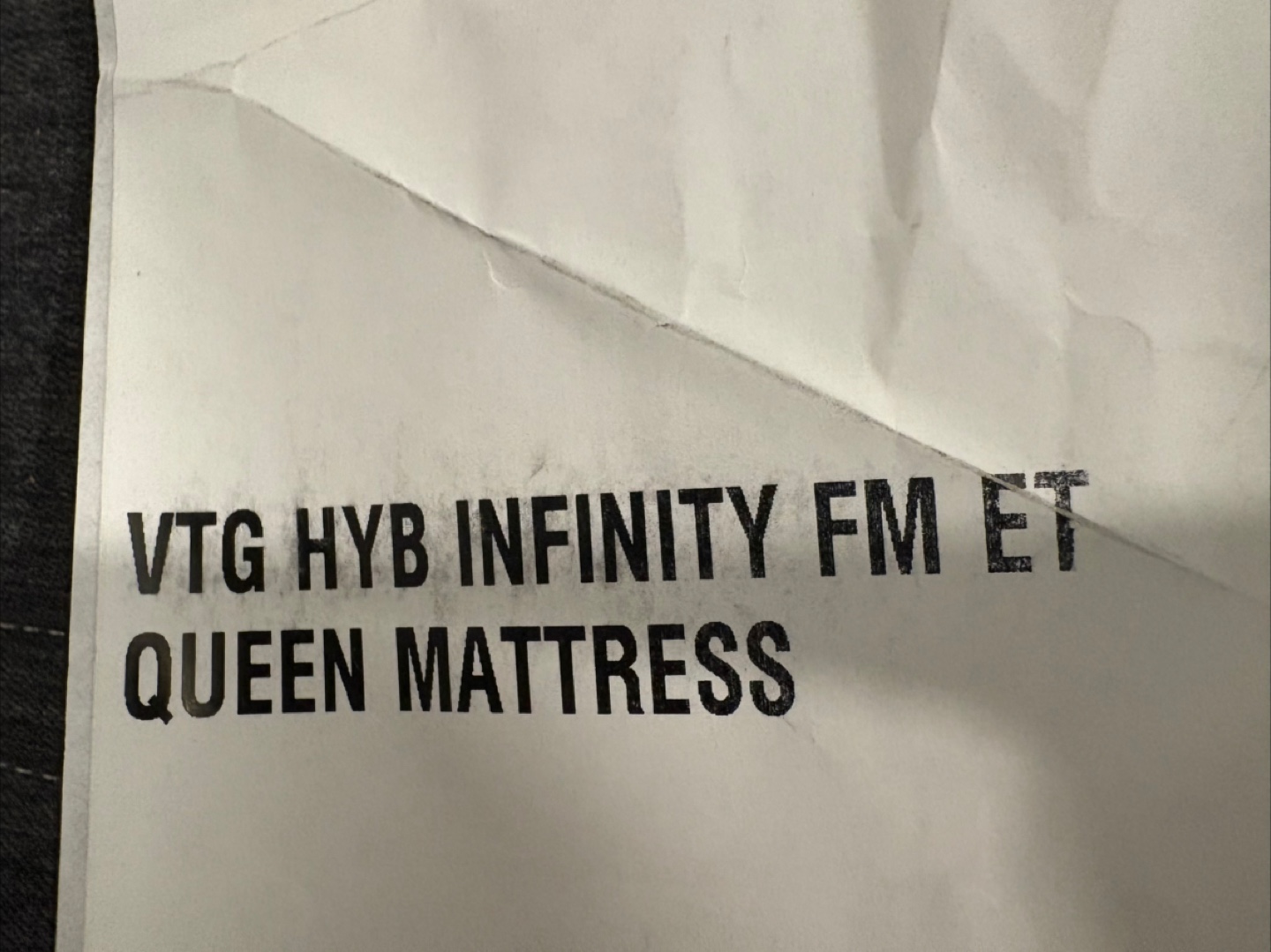 Queen Size Mattress and Box Spring - Serta Vintage Hybrid - photo 4