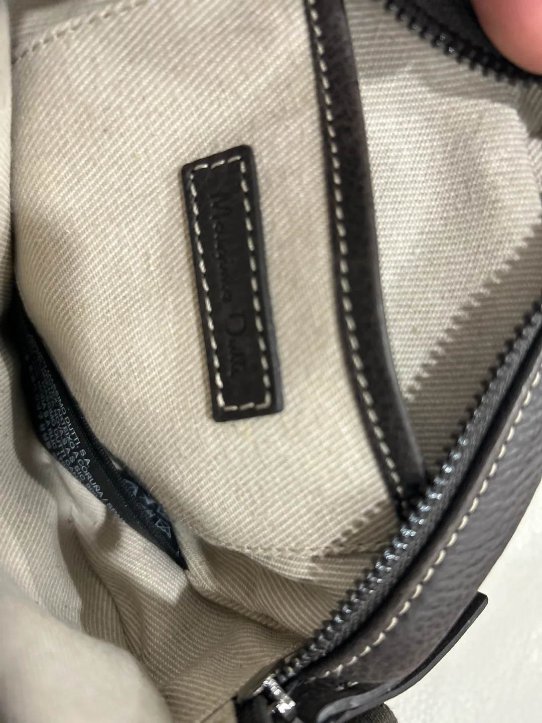 Massimo Dutti Crossbody Bag with Coin Purse image indicator(4)