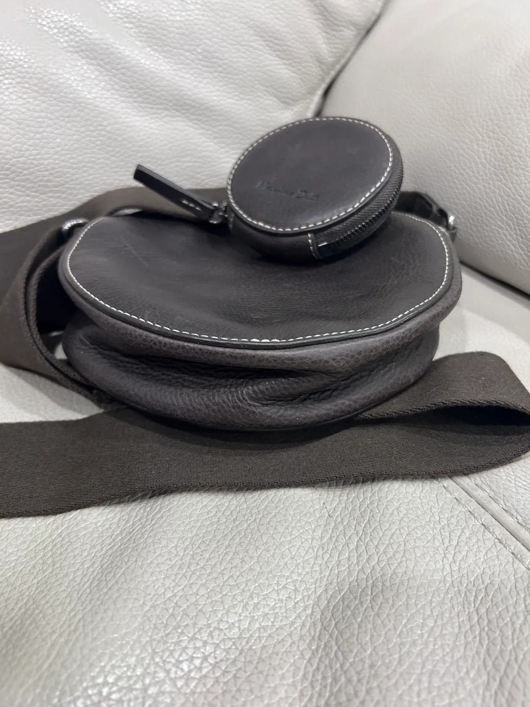 Massimo Dutti Crossbody Bag with Coin Purse image indicator(3)