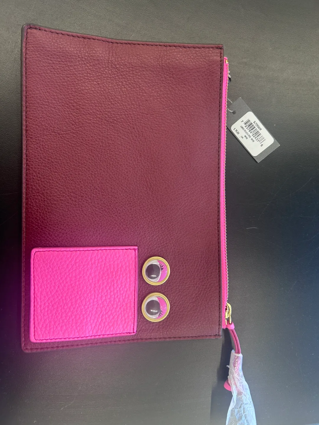 Fossil pouch image indicator(3)