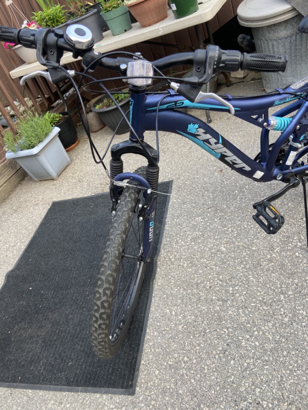 Hyper Mountain Bike 24”