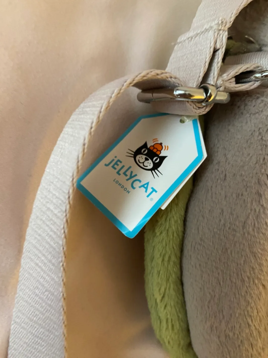 Jellycat Turtle Bag image indicator(2)