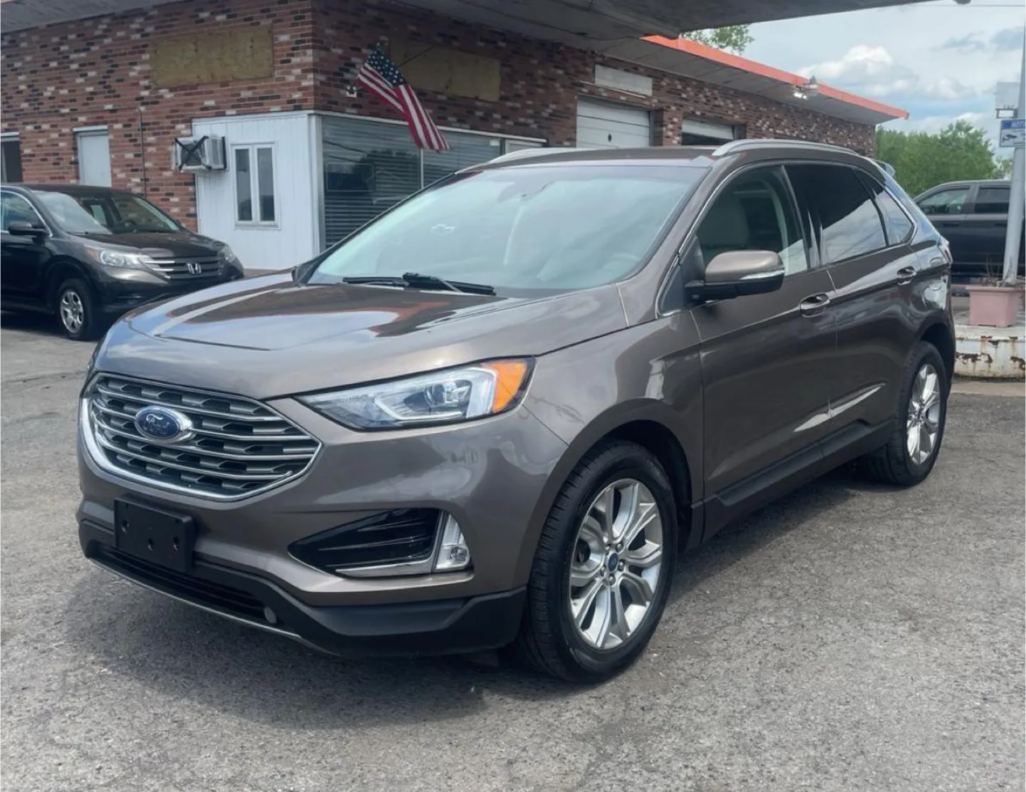 2019 Ford Edge Titanium thumbnail