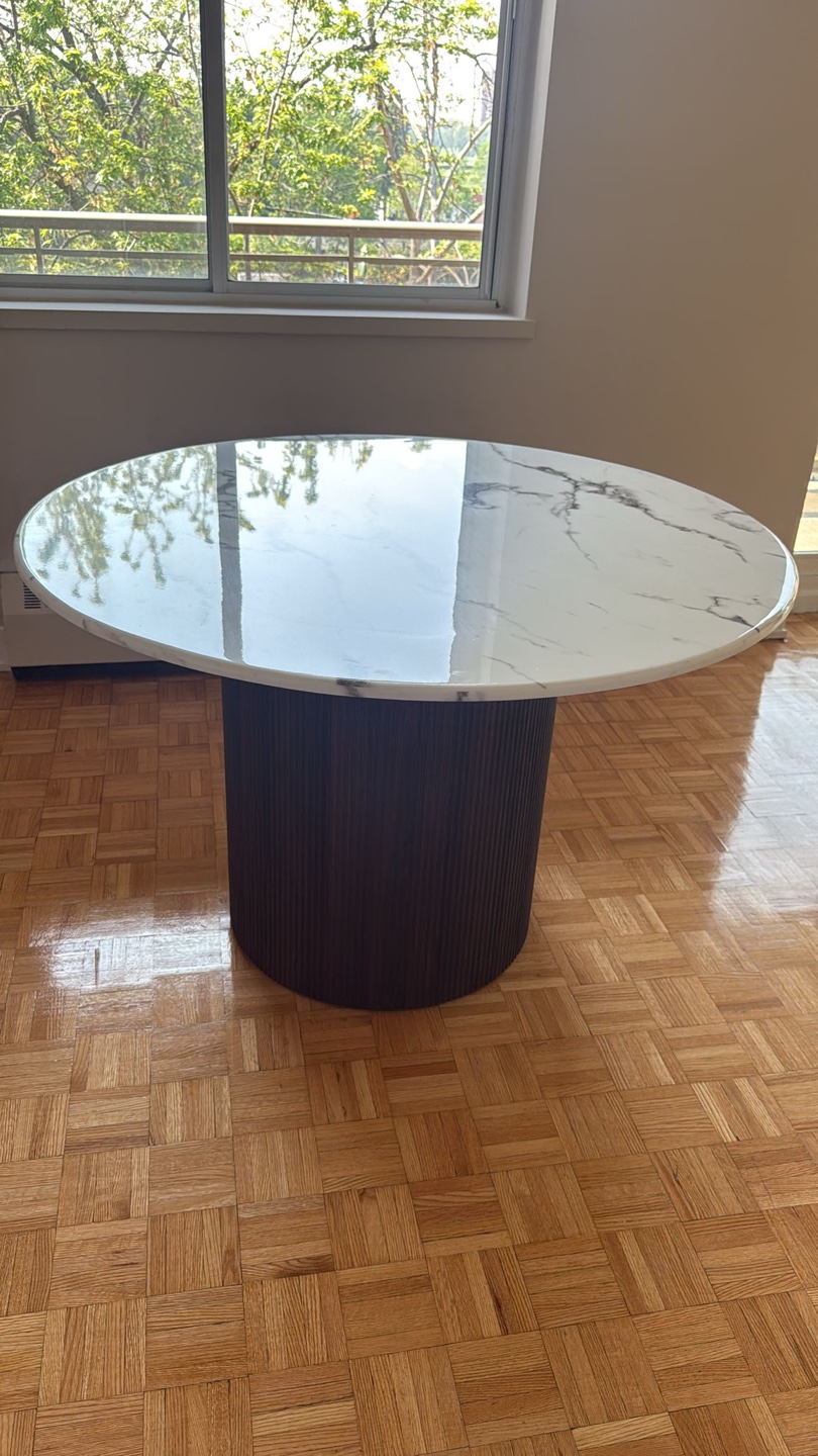 Modern Round Dining Table - photo 2