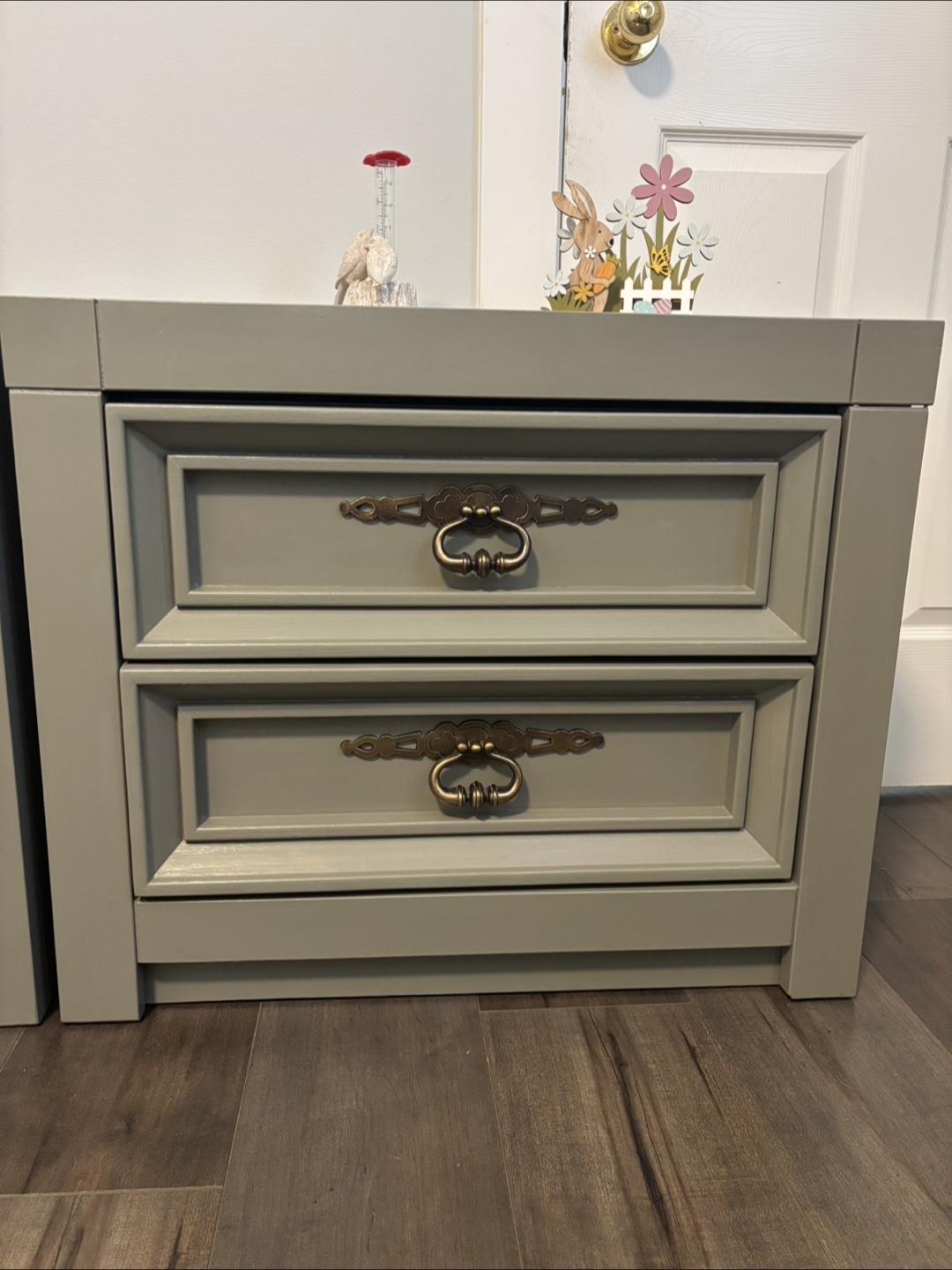 Pair of Nightstands - photo 2