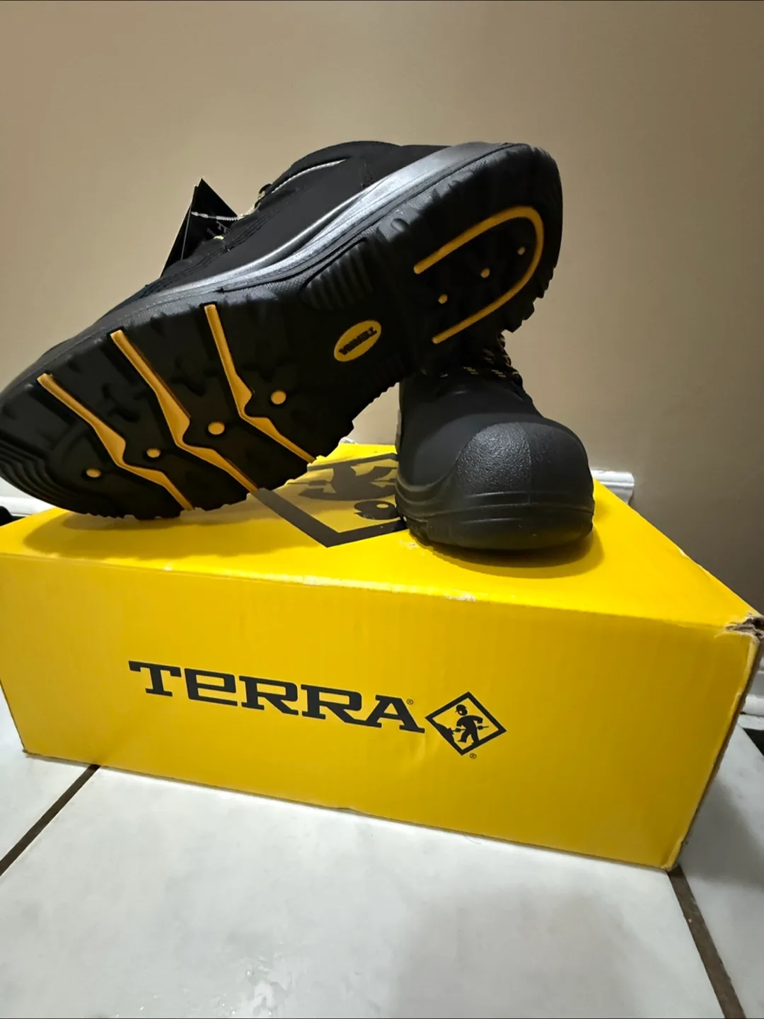 New TERRA Safety Boots image indicator(4)