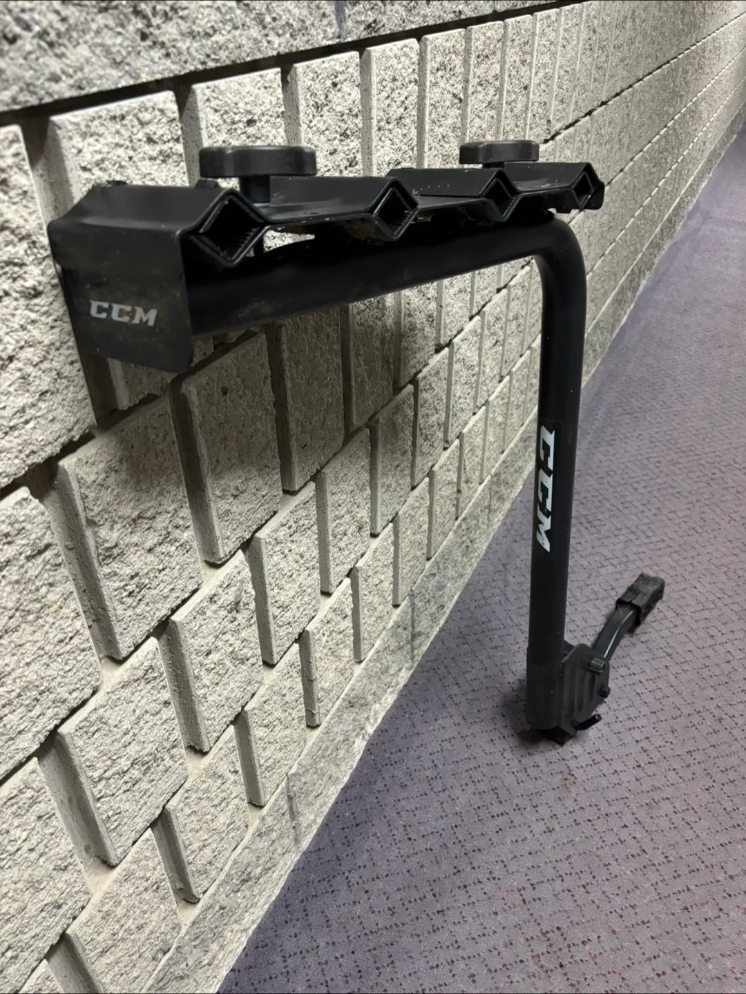 CCM Bicycle Rack - Holds 4 image indicator(3)