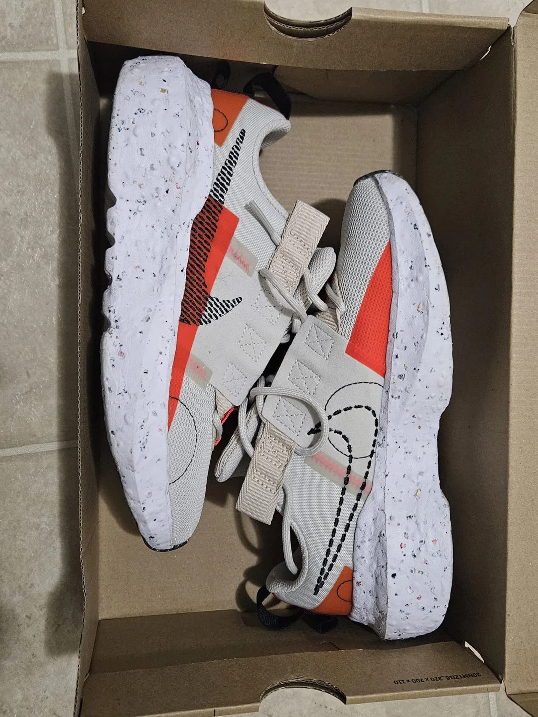 Nike Sneakers - Beige and Orange thumbnail