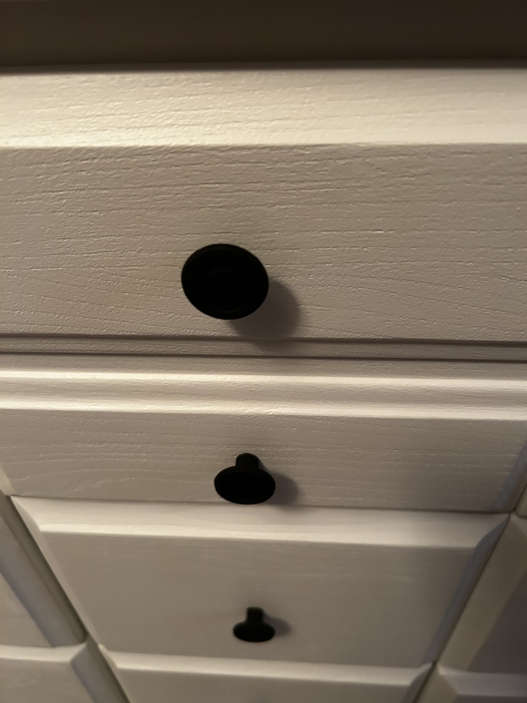 White dresser with black hardware - photo 3