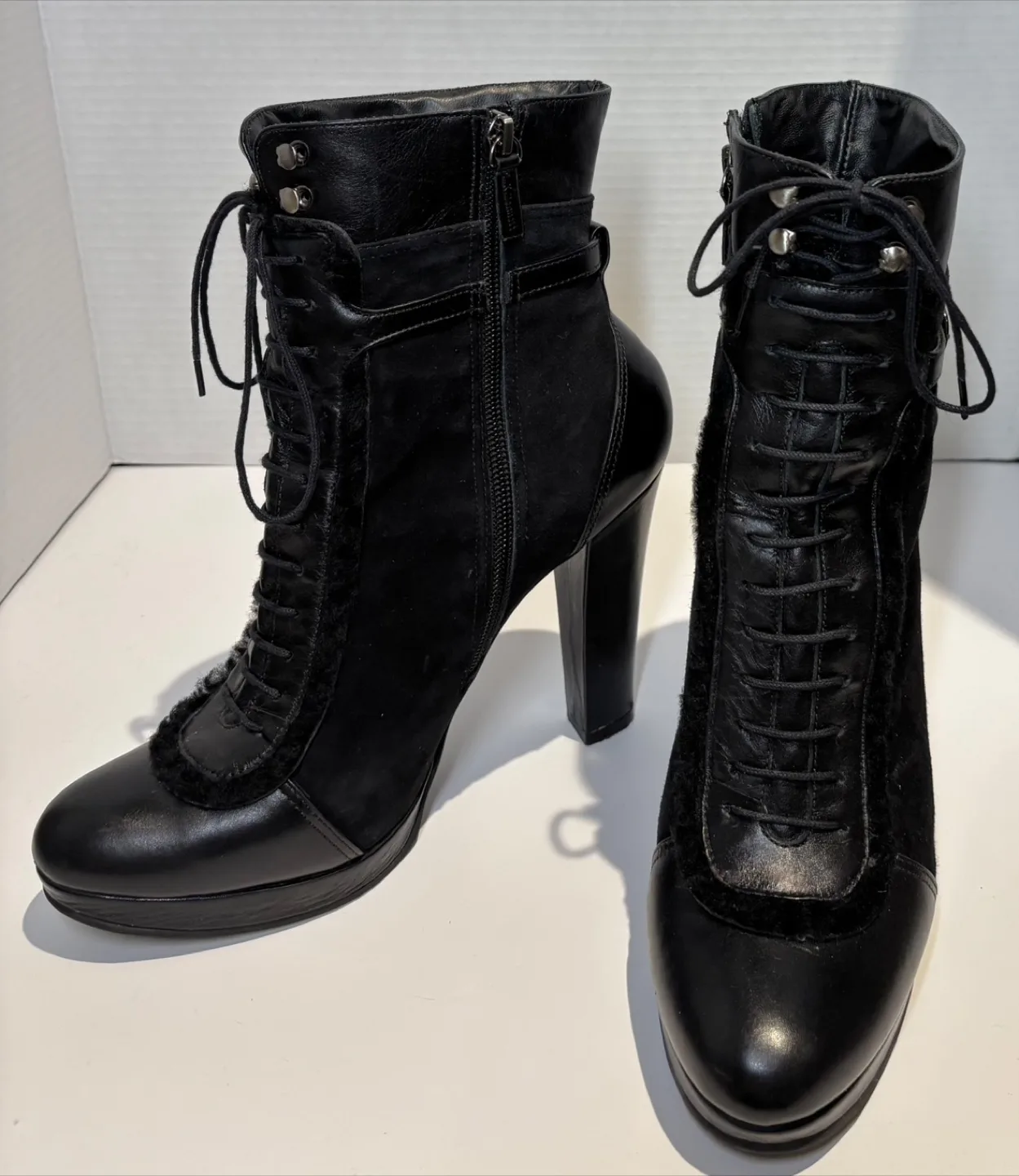 LK Bennett London Women’s Black Suede Ankle Boots 9US EU 40 image indicator(2)