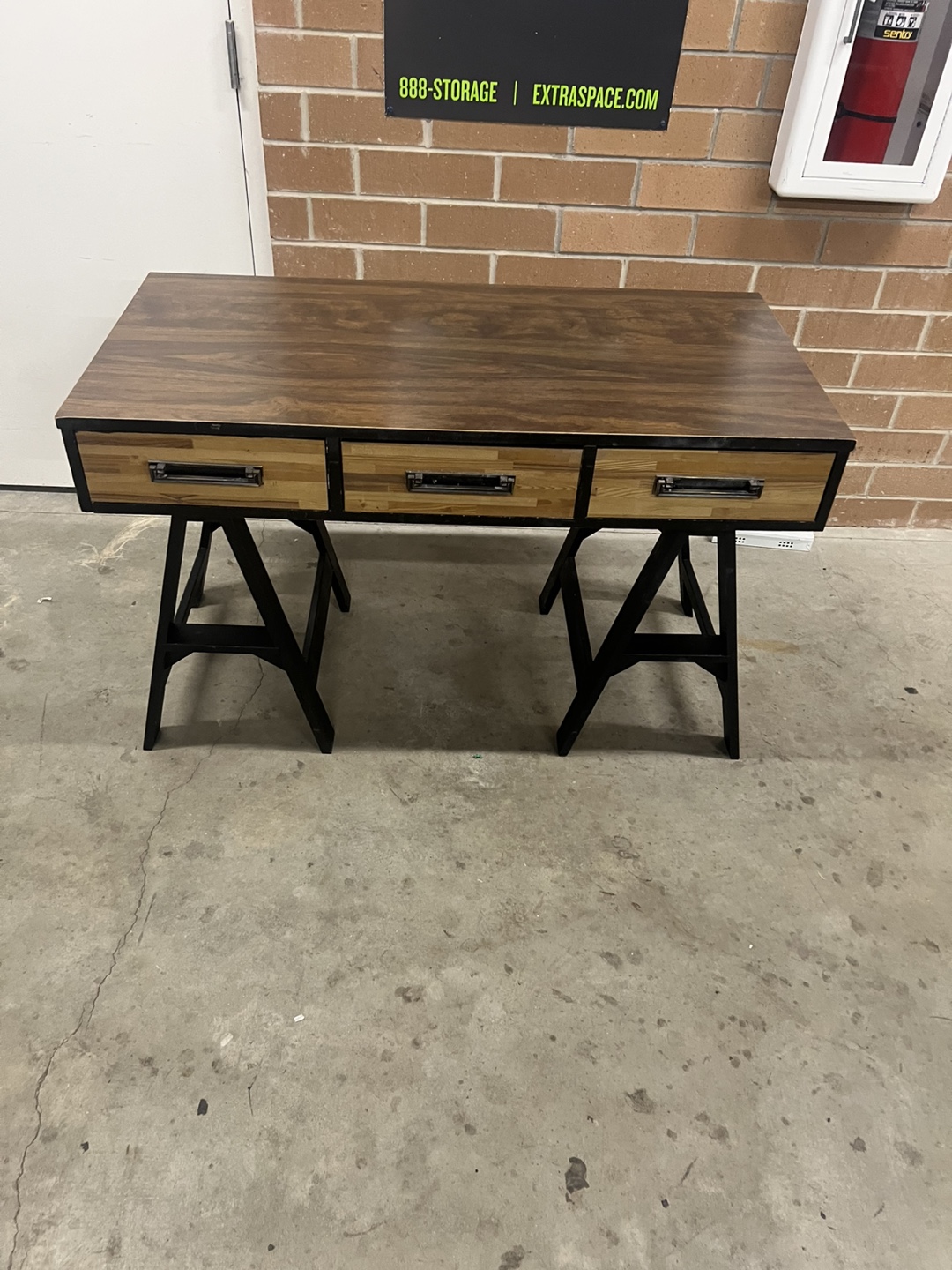 Modern Wooden Desk with Drawers - photo 2