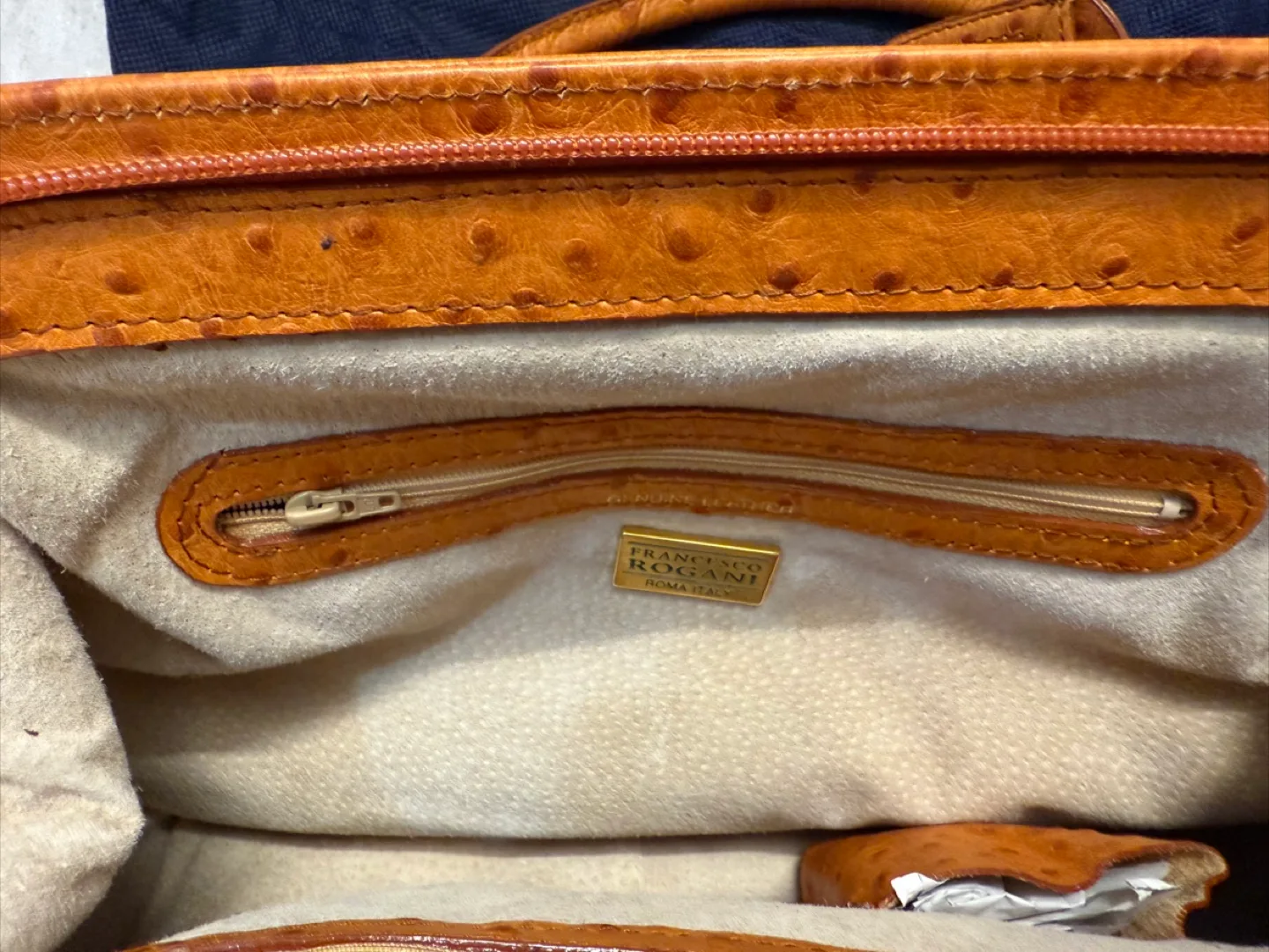 Francesco Rogani Italy Ostrich-Embossed Leather Purse Handbag image indicator(8)