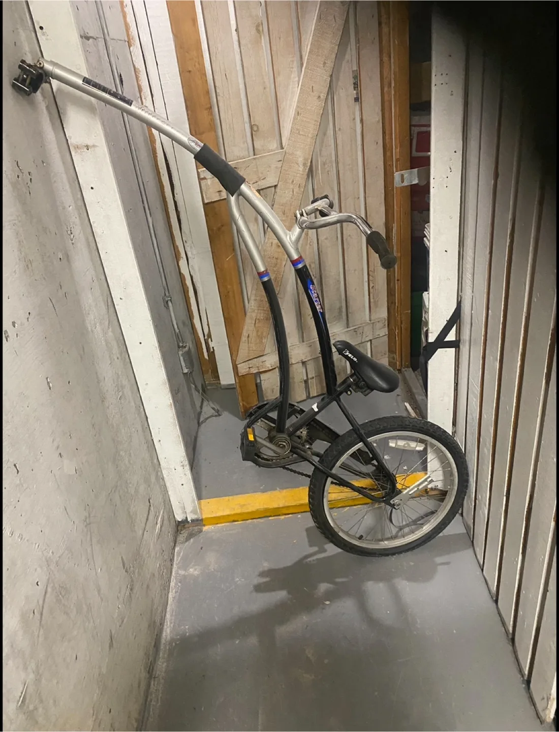 Tag-Along Bike Trailer thumbnail
